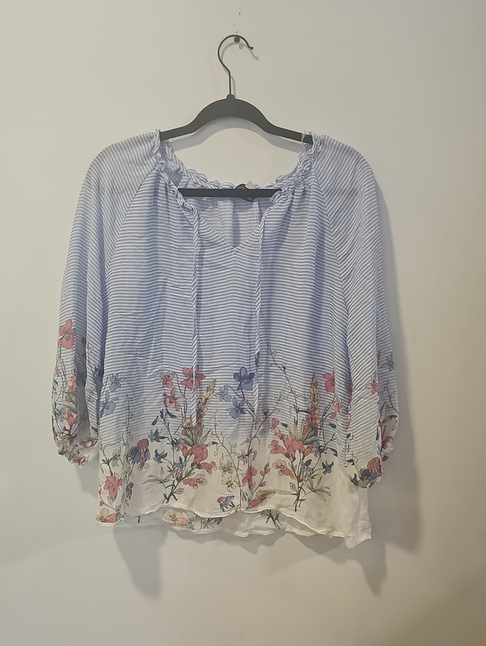 Como Vintage Light Blue Striped Peasant Blouse with Floral Border